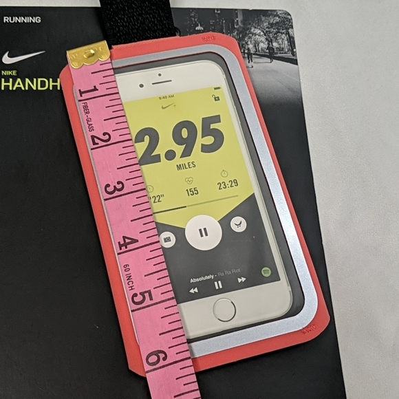 NWT ~ NIKE Handheld Phone Case - Picture 6 of 8